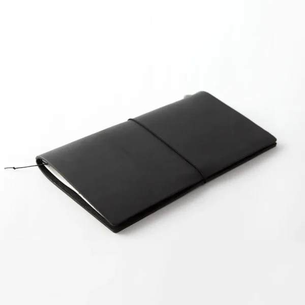 13714006_a_1024x1024_c6ae6b78-38b5-4037-b0d8-35df24023f32 TRAVELER'S notebook | Regular | Black